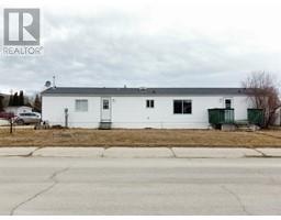 902 4 Avenue, fox creek, Alberta