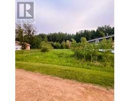 38, 160 Peace River Avenue, joussard, Alberta