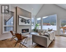 62, 209 Stewart Creek Rise, canmore, Alberta