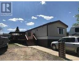 407 9 Street, fox creek, Alberta