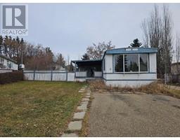 4 HEARTHSTONE Drive, lacombe, Alberta