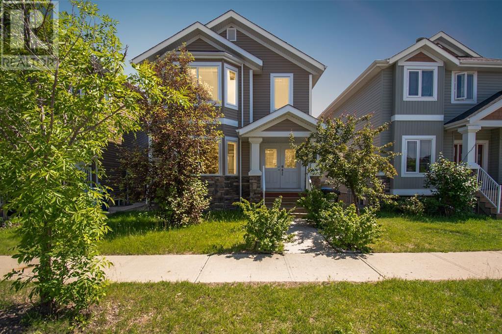 <h3>$549,999</h3><p>136 Ward Crescent, Fort Mcmurray, Alberta</p>