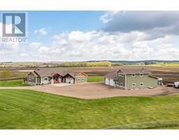 37247 Range Road 264, rural red deer county, Alberta