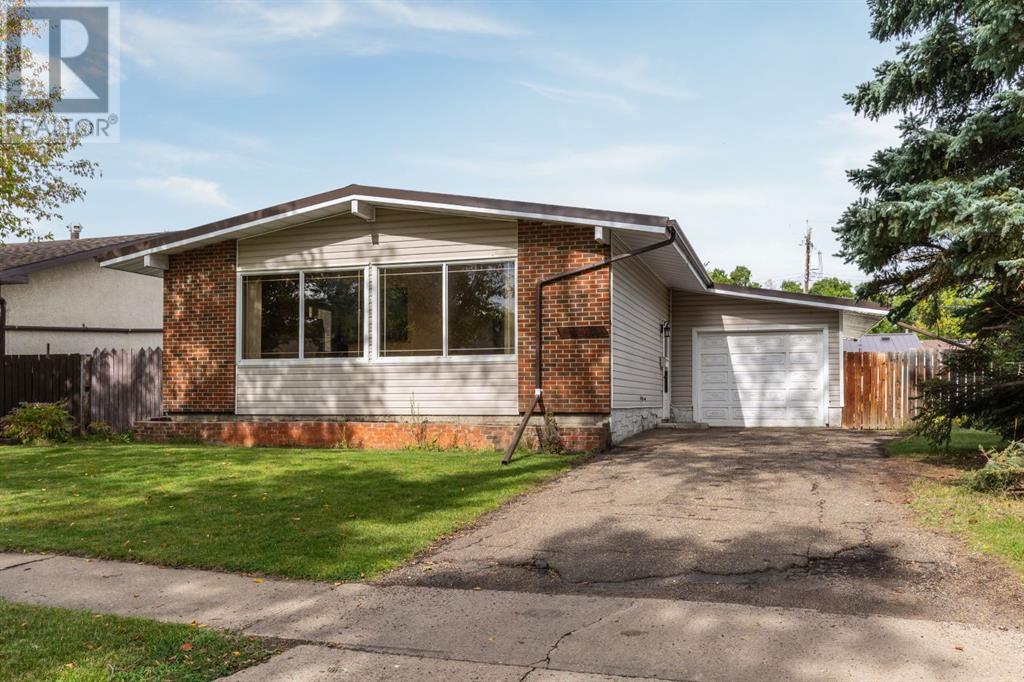 5910 44 Avenue, camrose, Alberta