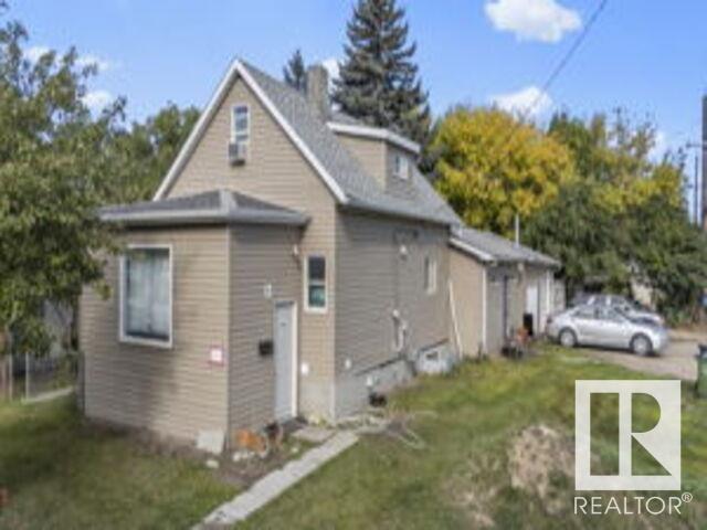 12524 129 AV NW, edmonton, Alberta