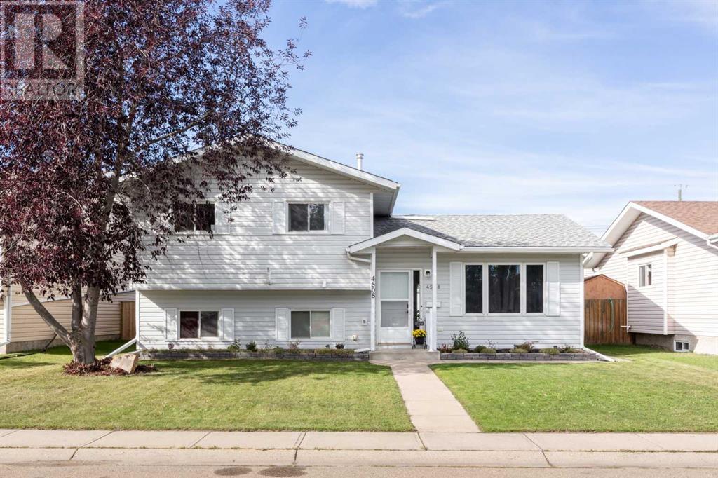 4508 43 Street, sylvan lake, Alberta