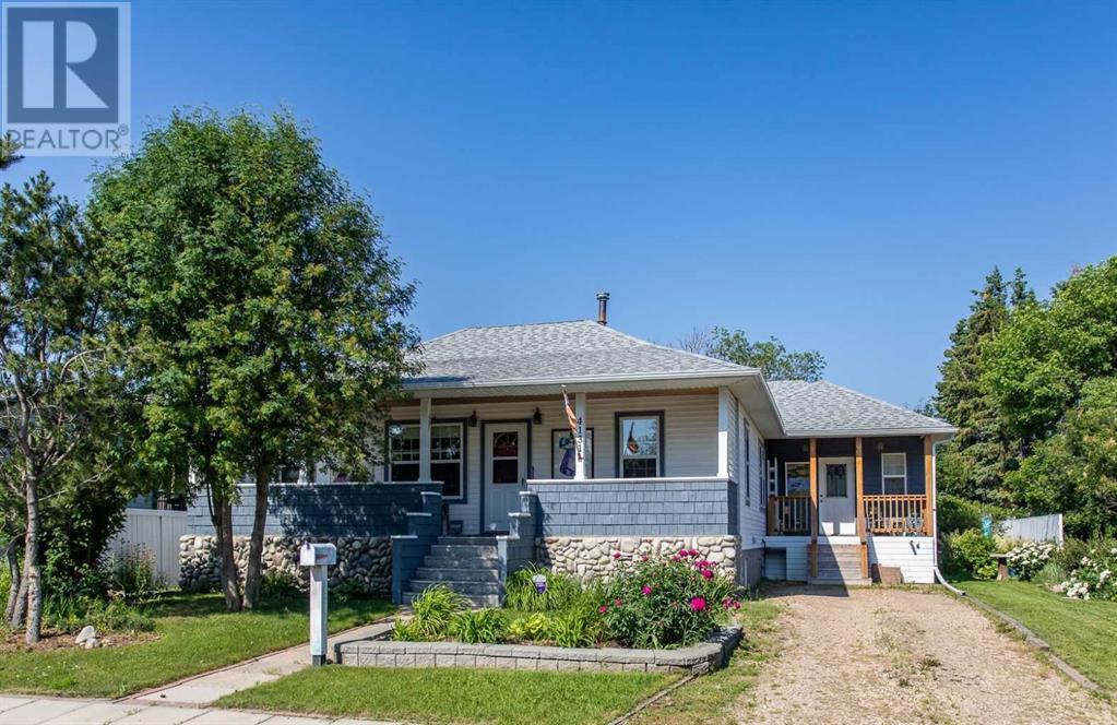 4131 48 Avenue, innisfail, Alberta