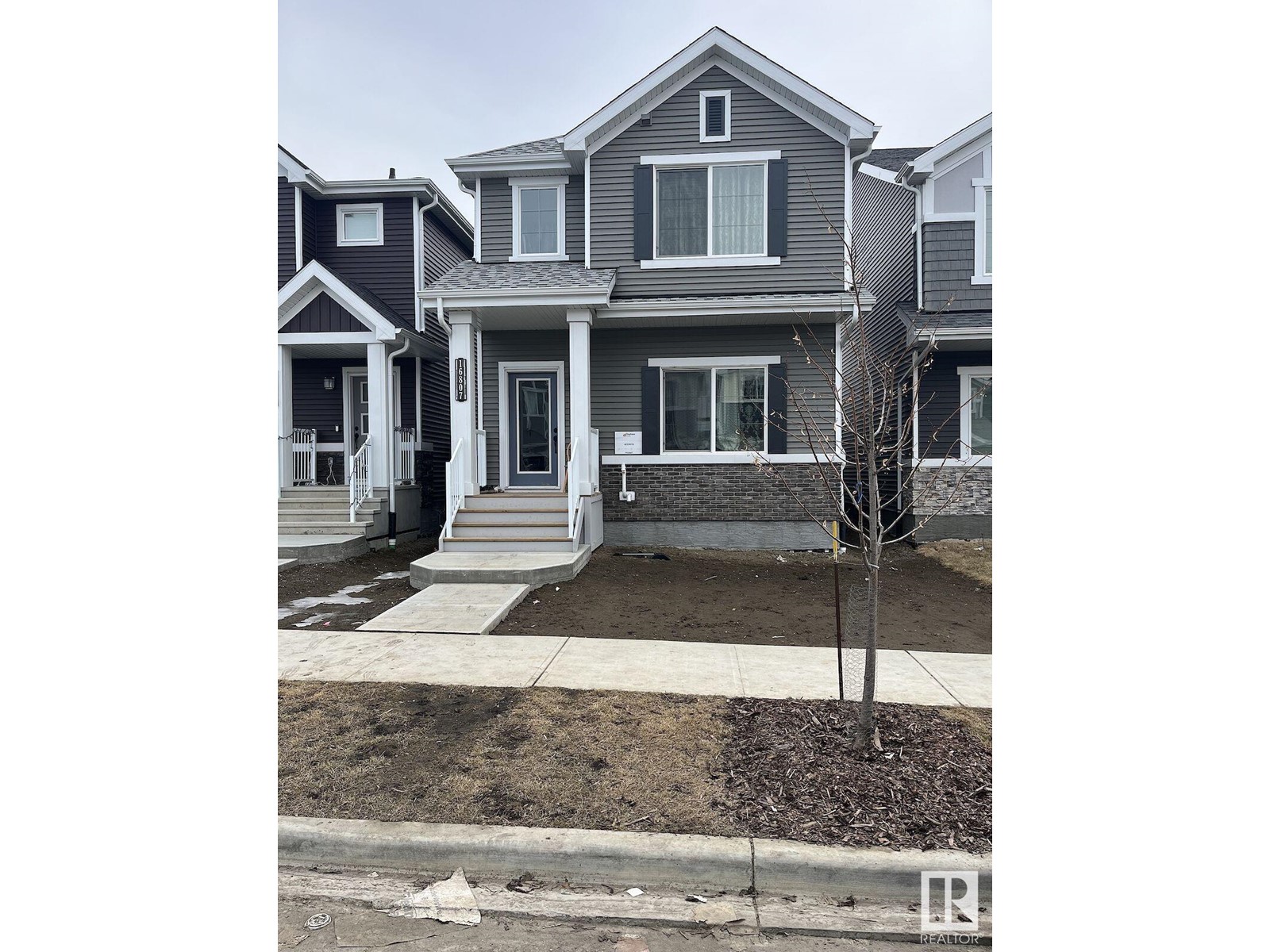 16807 30 AV SW, edmonton, Alberta