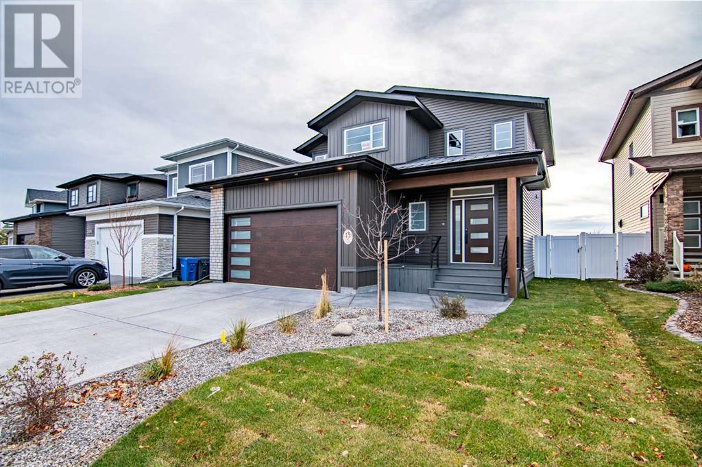 13 Larratt Close, red deer, Alberta