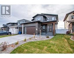 13 Larratt Close, red deer, Alberta