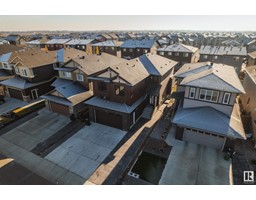 7731 176 AV NW, edmonton, Alberta