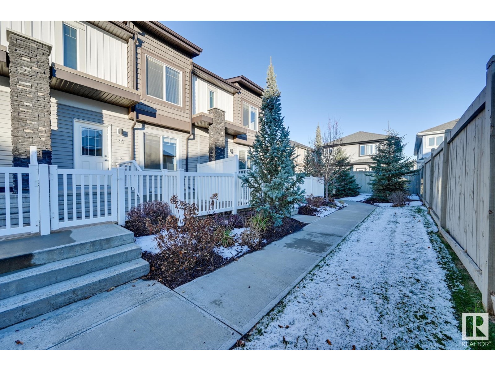 #24 2215 24 ST NW, edmonton, Alberta