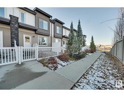 #30 2215 24 ST NW, edmonton, Alberta