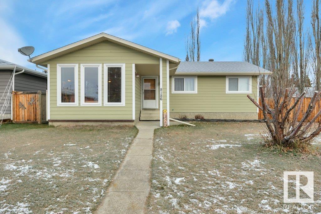 <h3>$363,500</h3><p>5126 49 Av, Millet, Alberta</p>