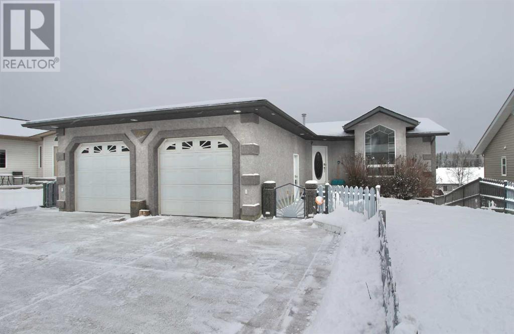 308 Tocher Avenue, hinton, Alberta