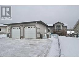 308 Tocher Avenue, hinton, Alberta