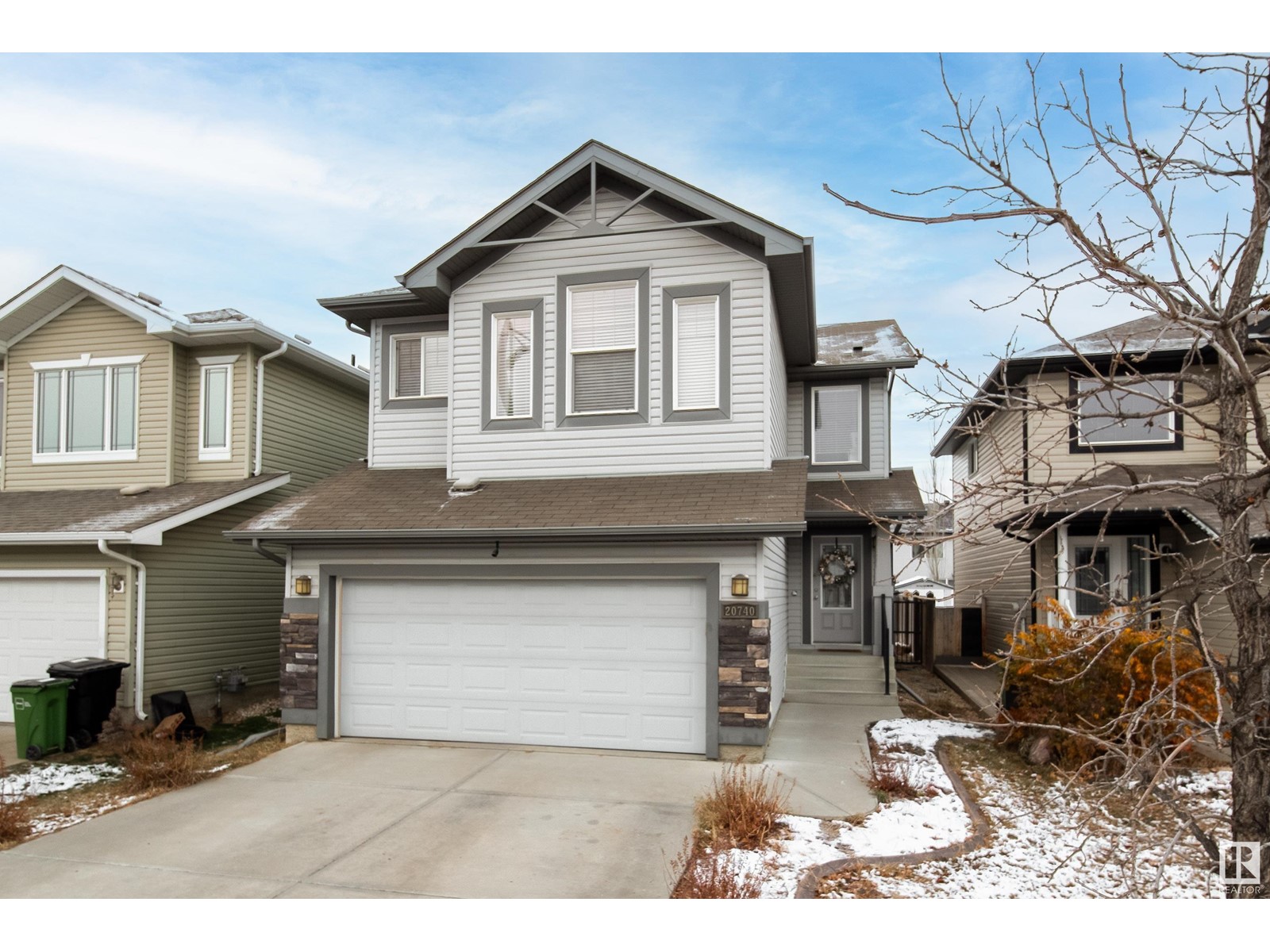 20740 96 AV NW, edmonton, Alberta