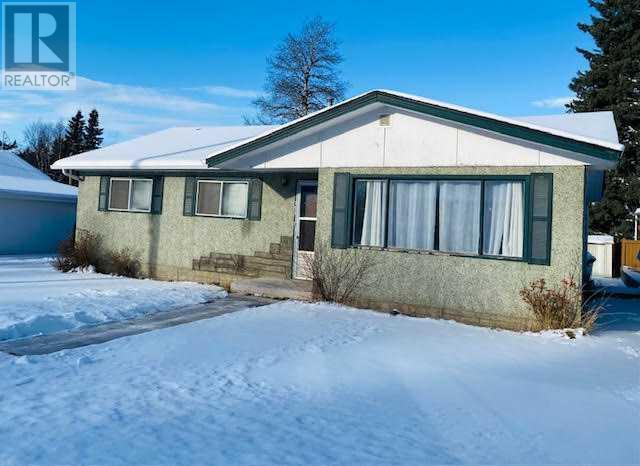 133 SUNWAPTA Drive, hinton, Alberta