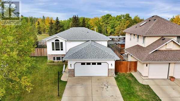 72 Perry Drive, sylvan lake, Alberta