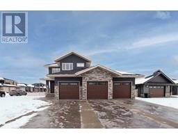 2 Meadow Close, lacombe, Alberta